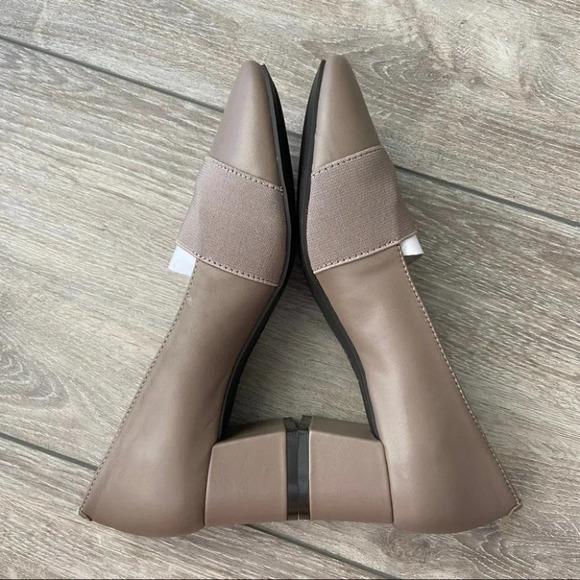 NWT Cliffs by White Mountain Vivian Leather Pump - Picture 7 of 8